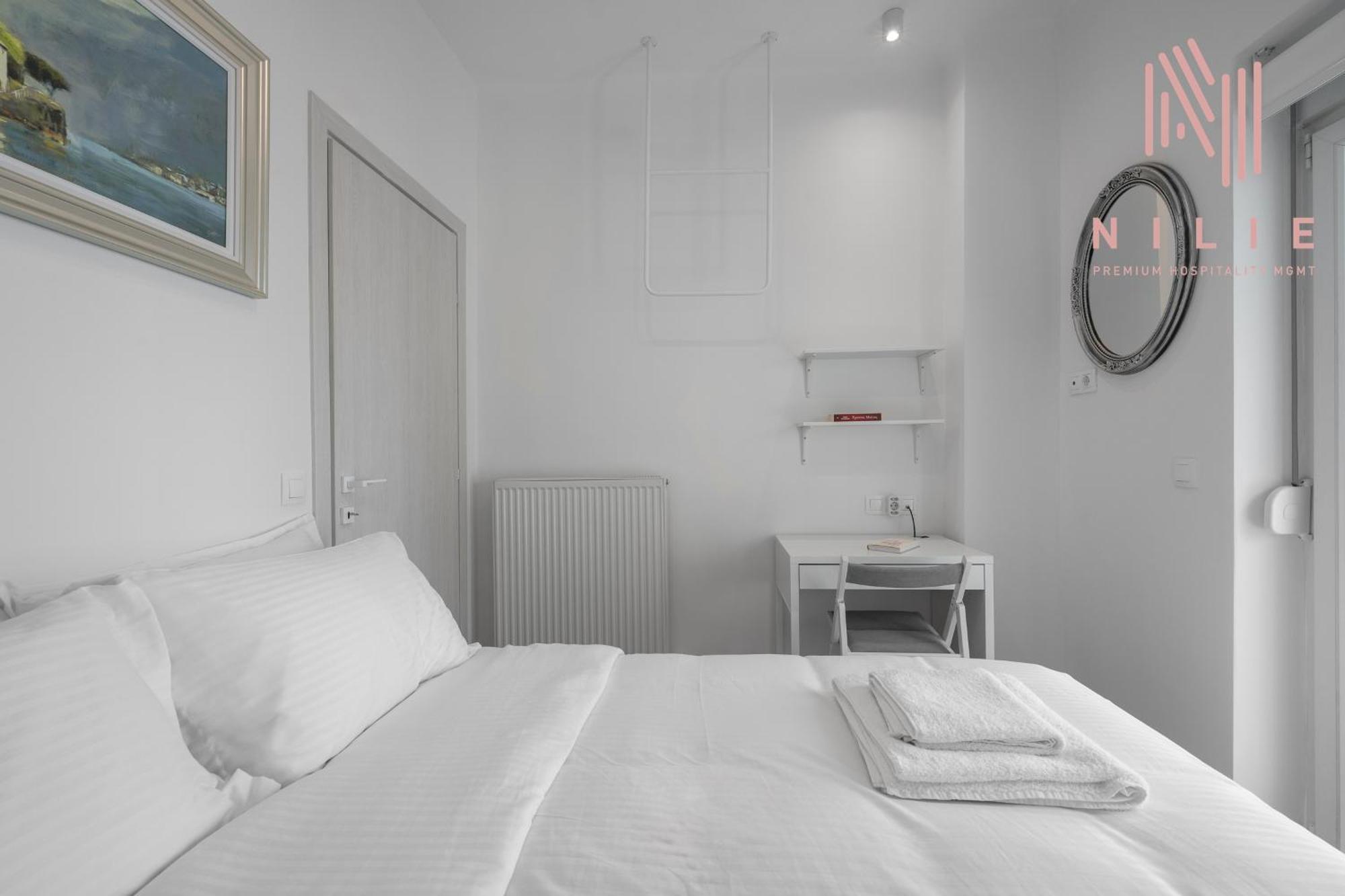Lusso Bianco, Nilie Hospitality Mgmt Apartment *